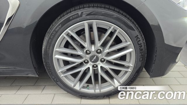 Genesis G70 2.0T Elite 2019 — фото 21