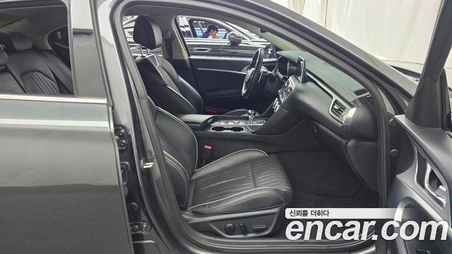 Genesis G70 2.0T Elite 2019 — фото 26