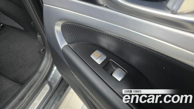 Genesis G70 2.0T Elite 2019 — фото 28