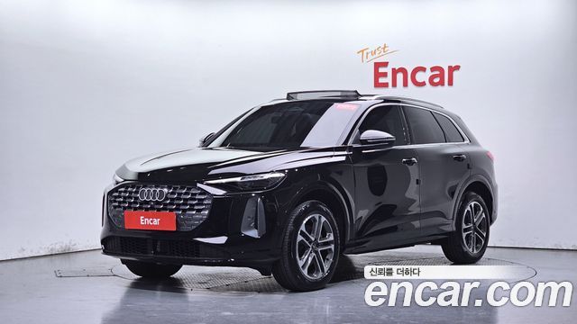 Audi Q5 (80A) 40 TFSI Quiattro Advanced 2025 — фото 11