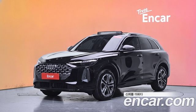 Audi Q5 (80A) 40 TFSI Quiattro Advanced 2025 — фото 1