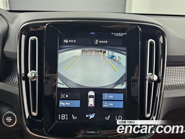 Volvo XC40 T4 R-Design 2019 — фото 20