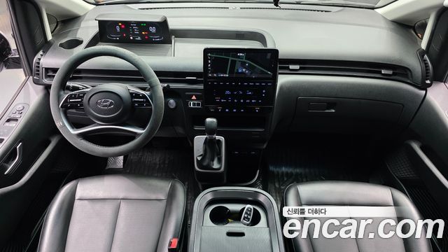 Hyundai Staria L3.5 Cargo 5-Seater Modern 2022 — фото 7