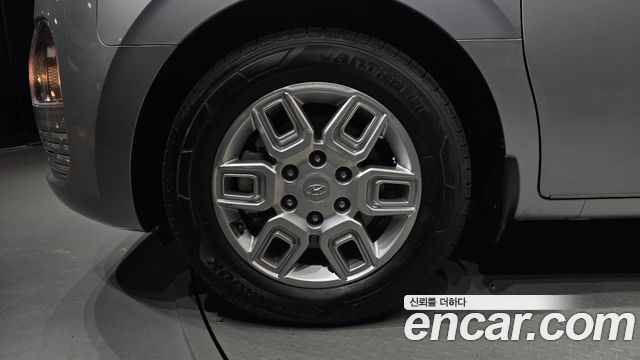 Hyundai Staria L3.5 Tourer 9-Seater Modern 2022 — фото 5