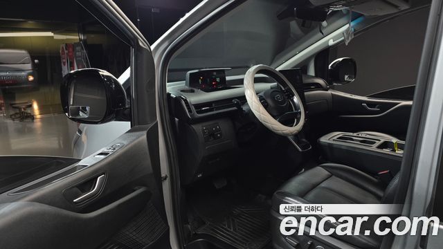 Hyundai Staria L3.5 Tourer 9-Seater Modern 2022 — фото 10