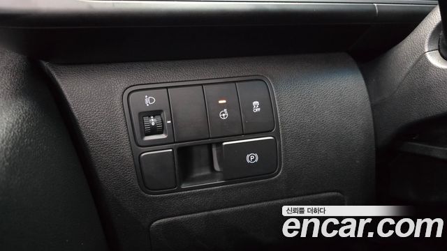Hyundai Staria L3.5 Tourer 9-Seater Modern 2022 — фото 18