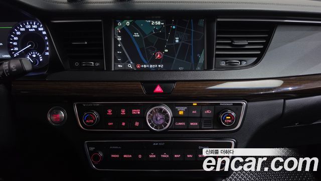 Kia K7 Hybrid Noblesse Special 2019 — фото 12