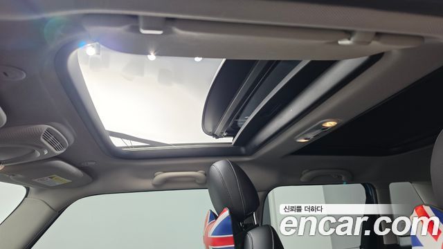 MINI Cooper D 5Door HIGH 3rd 2015 — фото 15