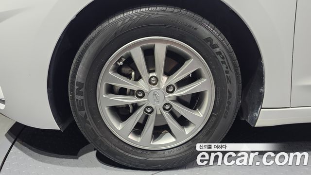 Hyundai Avante (AD) 1.6 Smart 2020 — фото 5