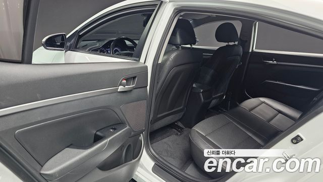 Hyundai Avante (AD) 1.6 Smart 2020 — фото 28