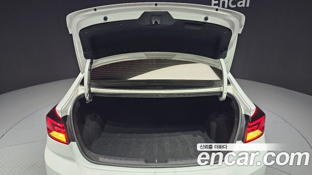 Hyundai Avante (AD) 1.6 Smart 2020 — фото 30