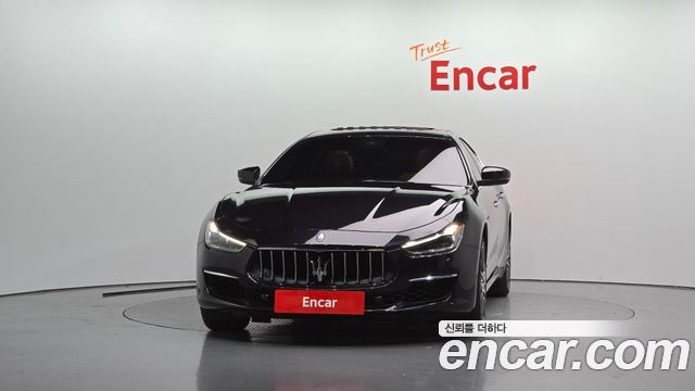 Maserati Ghibli 3.0 GranLusso 3rd 2019 — фото 3