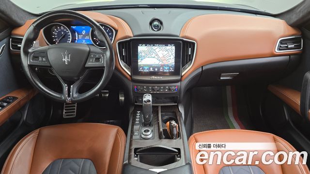Maserati Ghibli 3.0 GranLusso 3rd 2019 — фото 7
