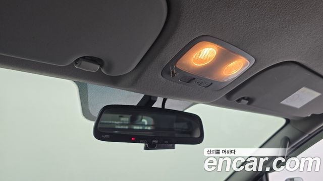 Hyundai Grand Starex Van 3-Seater Smart 2021 — фото 15