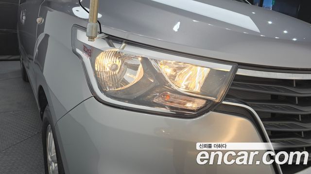 Hyundai Grand Starex Van 3-Seater Smart 2021 — фото 22