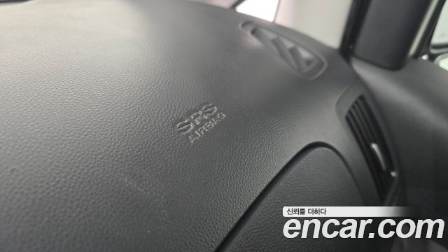 Hyundai Grand Starex Van 3-Seater Smart 2021 — фото 27