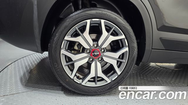 Kia Seltos Gasoline 1.6 Turbo 2WD Signature 2022 — фото 5