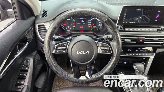 Kia Seltos Gasoline 1.6 Turbo 2WD Signature 2022 — фото 13