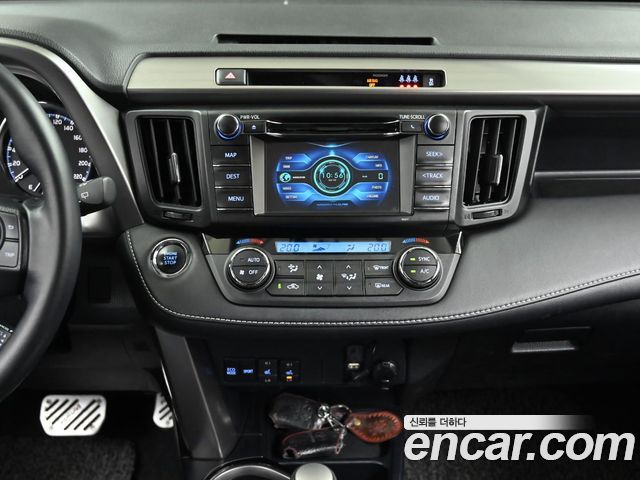 Toyota RAV4 2.5 2WD 4th 2017 — фото 18