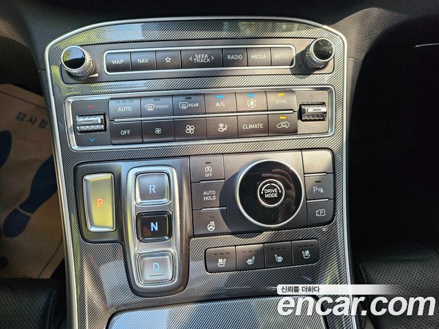 Hyundai Santa Fe Diesel 2.2 2WD Premium Choice 2021 — фото 9