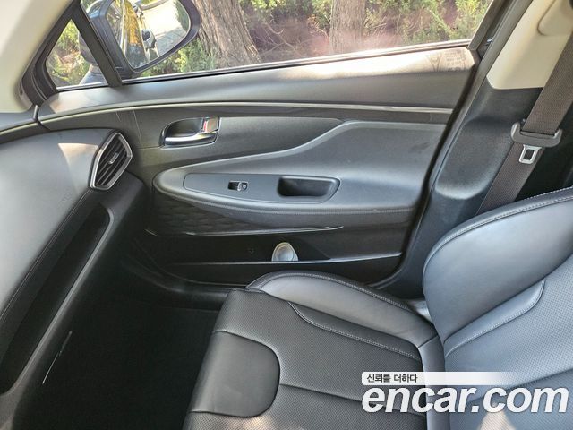 Hyundai Santa Fe Diesel 2.2 2WD Premium Choice 2021 — фото 18