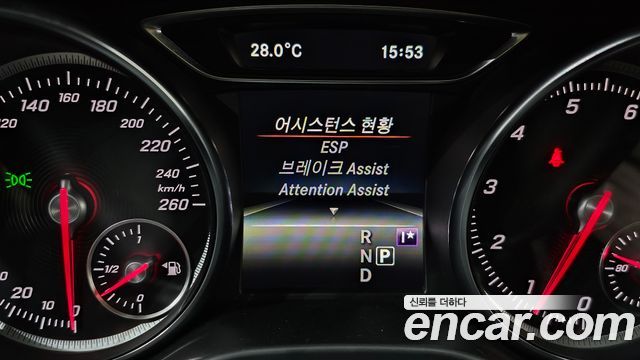 Mercedes-Benz GLA-Class (X156) GLA220 Premium 2019 — фото 18