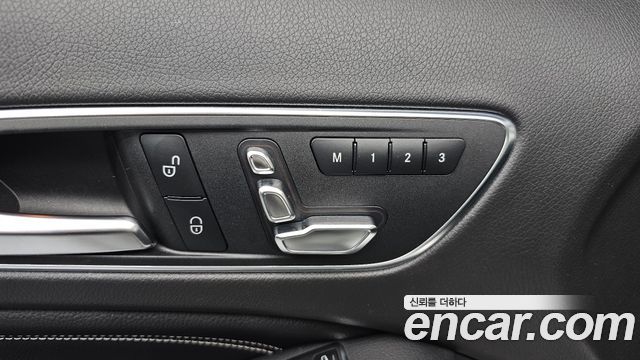 Mercedes-Benz GLA-Class (X156) GLA220 Premium 2019 — фото 29