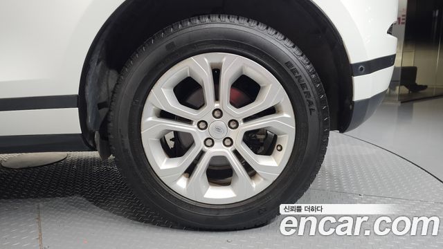 Land Rover Range Rover Evoque (II) D150 S 2020 — фото 21