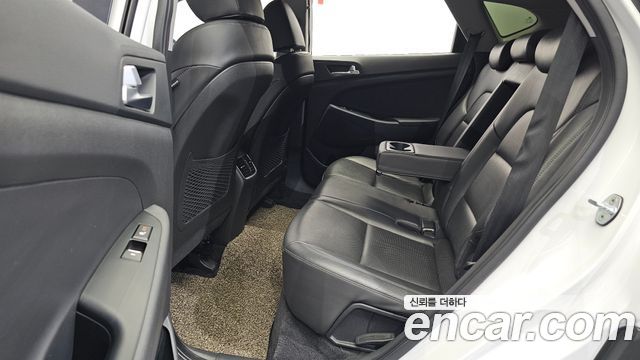 Hyundai Tucson Diesel 2.0 2WD Modern 2019 — фото 12