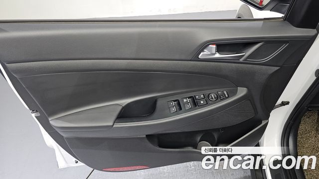 Hyundai Tucson Diesel 2.0 2WD Modern 2019 — фото 24