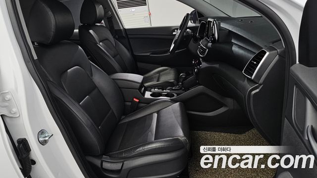 Hyundai Tucson Diesel 2.0 2WD Modern 2019 — фото 26