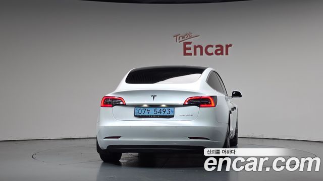 Tesla Model 3 Long Range AWD 2020 — фото 4