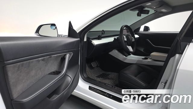 Tesla Model 3 Long Range AWD 2020 — фото 10