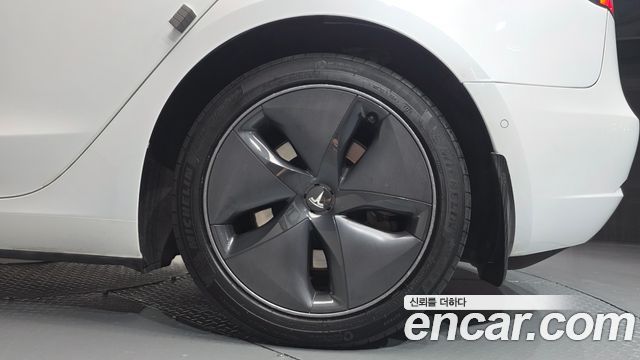 Tesla Model 3 Long Range AWD 2020 — фото 21