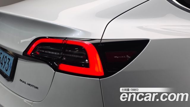 Tesla Model 3 Long Range AWD 2020 — фото 23
