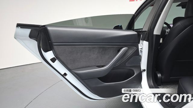 Tesla Model 3 Long Range AWD 2020 — фото 25
