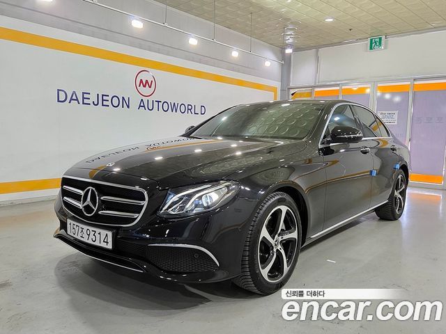Mercedes-Benz E-Class (W213) E250 Avantgarde