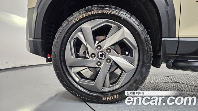 KG Mobility (SsangYong) Rexton Sports Khan Diesel 2.2 4WD Culman Noblesse 2024 — фото 5