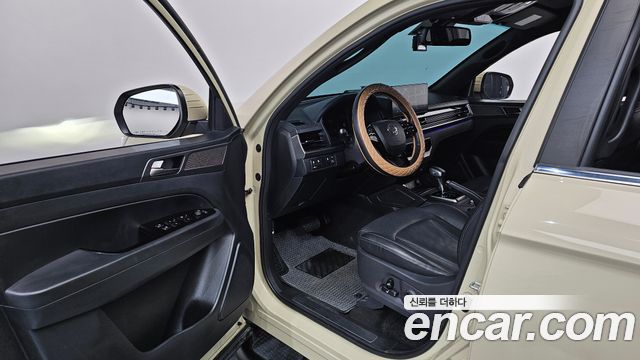KG Mobility (SsangYong) Rexton Sports Khan Diesel 2.2 4WD Culman Noblesse 2024 — фото 10