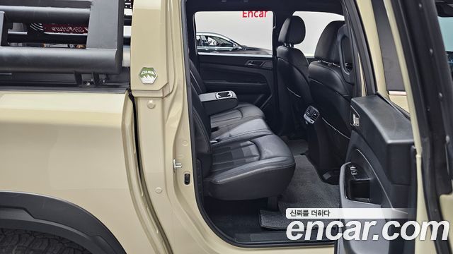 KG Mobility (SsangYong) Rexton Sports Khan Diesel 2.2 4WD Culman Noblesse 2024 — фото 15