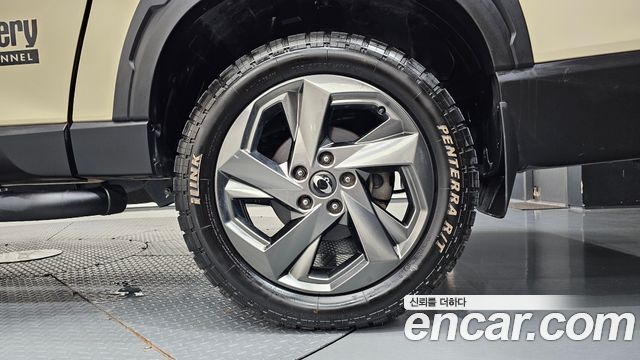 KG Mobility (SsangYong) Rexton Sports Khan Diesel 2.2 4WD Culman Noblesse 2024 — фото 27