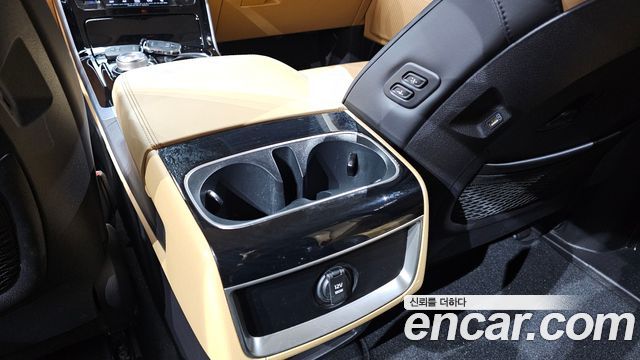 Kia Carnival (IV) Diesel 9-Seater Noblesse 2023 — фото 33