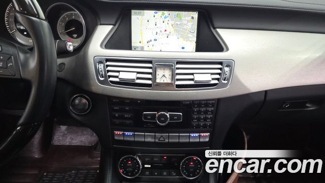 Mercedes-Benz CLS-Class (W218) CLS350 BlueEFFICIENCY 2013 — фото 14