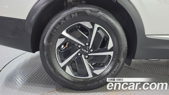 Kia Sportage Hybrid (V) Prestige 2WD 2024 — фото 5