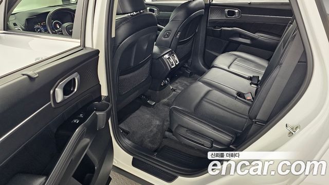 Kia Sorento (IV) Diesel 2.2 2WD Noblesse 2023 — фото 12