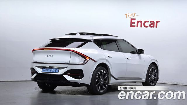Kia EV6 Long Range 4WD GT Line 2025 — фото 2