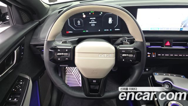 Kia EV6 Long Range 4WD GT Line 2025 — фото 14