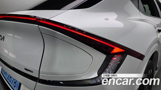 Kia EV6 Long Range 4WD GT Line 2025 — фото 23