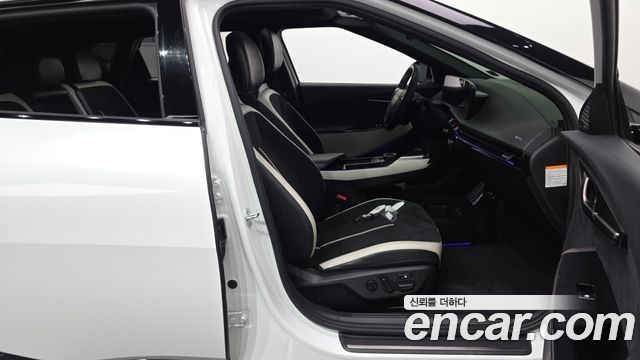 Kia EV6 Long Range 4WD GT Line 2025 — фото 26