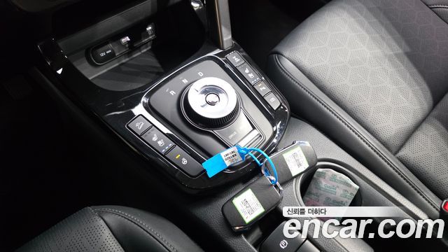 Kia Seltos Gasoline 2.0 4WD Prestige 2024 — фото 9